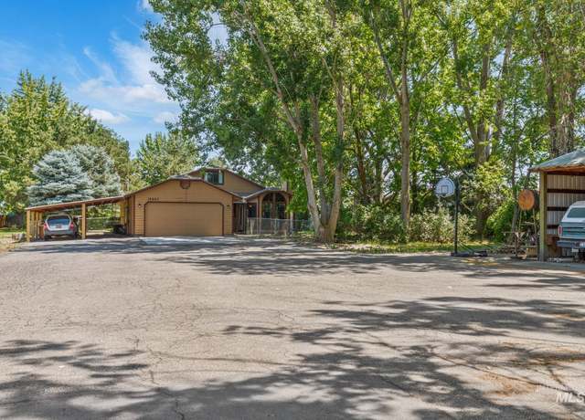 Property at 16960 Star Rd, Nampa, ID 83687, 4 beds, 2.5 baths