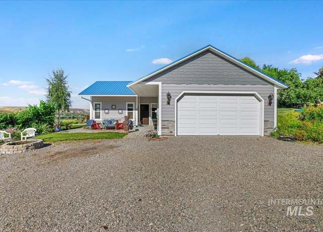 Property at 545 S Custer, Glenns Ferry, ID 83623, 2 beds, 2 baths