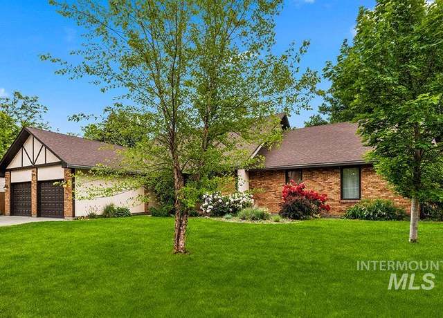 Property at 11151 W Hinsdale St, Boise, ID 83713, 4 beds, 3.5 baths