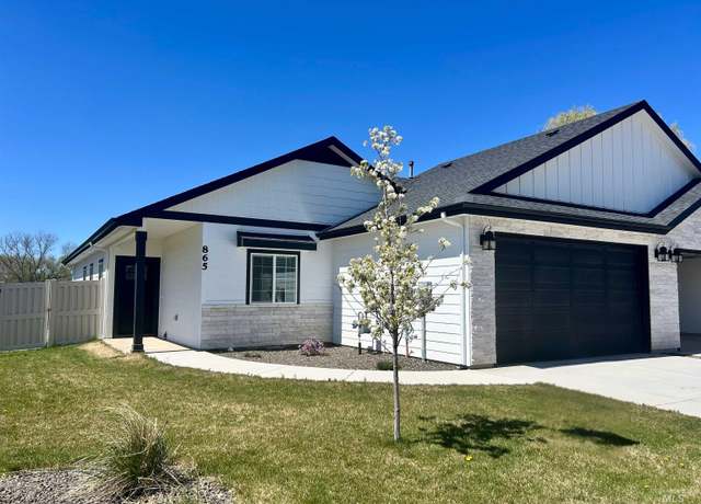Property at 865 N 14th St, Payette, ID 83661, 3 beds, 2 baths