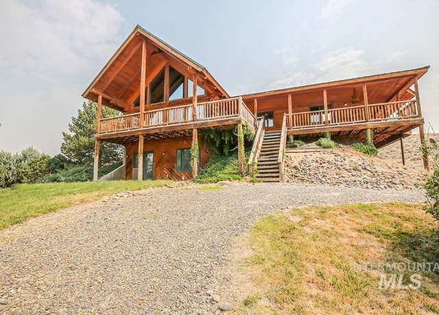 Property at 1642 Barlow Rd, Vale, OR 97918, 3 beds, 3 baths