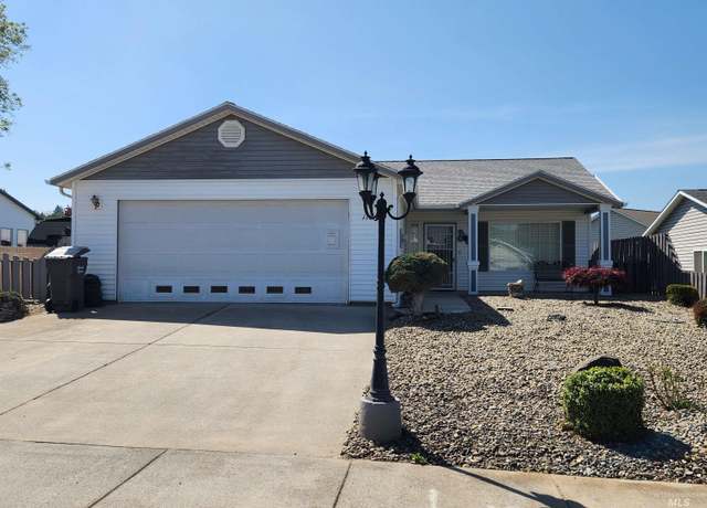 Property at 1134 Liberty Dr, Clarkston, WA 99403, 3 beds, 2 baths