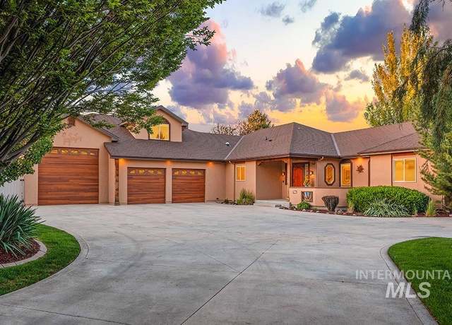 Property at 2830 S Daybreak Ave, Meridian, ID 83642, 4 beds, 3 baths