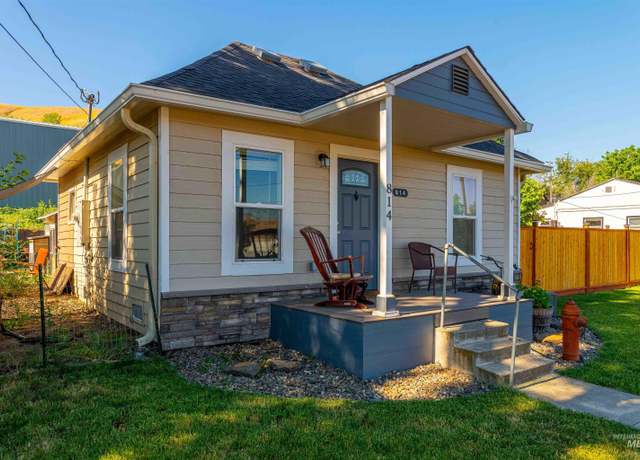 Property at 814 2nd St, Asotin, WA 99402, 2 beds, 1 bath