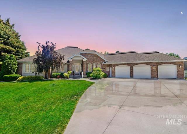 Property at 1984 Candleridge Dr, Twin Falls, ID 83301, 3 beds, 2.5 baths