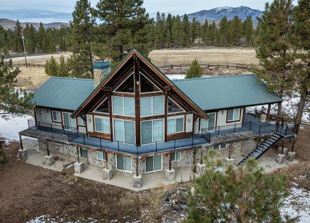Property at 170 N Wildflower Way, Prairie, ID 83647, 3 beds, 2.5 baths