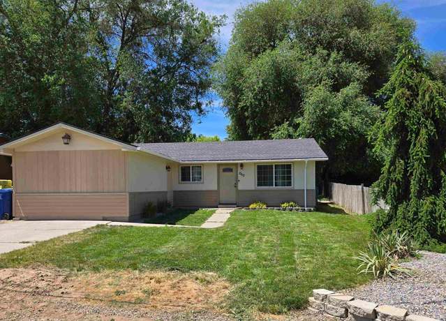 Property at 260 S Iowa Ave, Payette, ID 83661, 3 beds, 1 bath