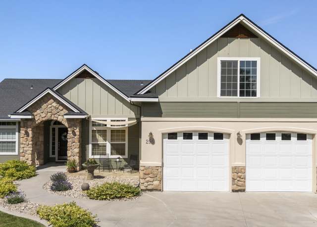 Property at 296 E Mikyl Ridge Loop, Nampa, ID 83686, 3 beds, 2 baths