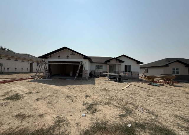Property at 921 E 23rd Ave Lot 15 Block 4, Jerome, ID 83338, 4 beds, 2 baths