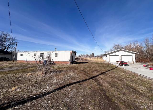Property at 120 North St, Filer, ID 83328