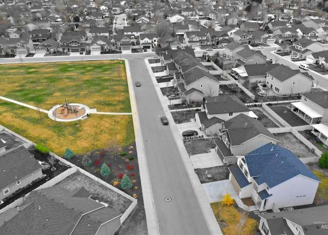 Property at 4160 S Sarteano Ave, Meridian, ID 83642, 3 beds, 2.5 baths