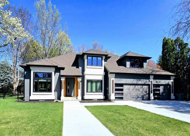 Property at 11404 W Hickory Loop Dr, Boise, ID 83713, 5 beds, 3.5 baths