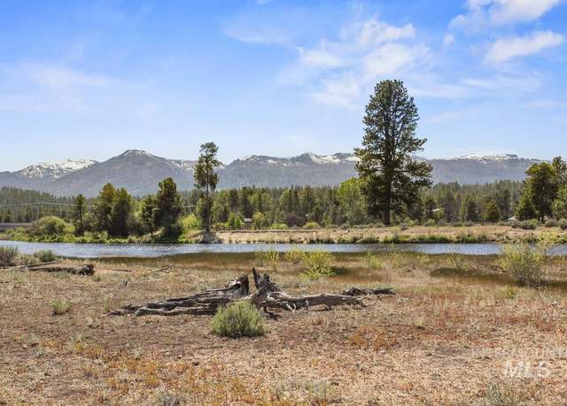 Property at L6 B1 Donnelly St, Cascade, ID 83611