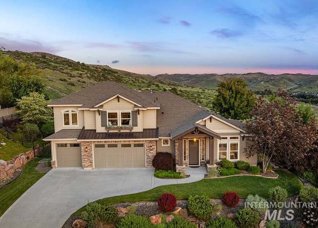Property at 3915 W Deerpath Dr, Boise, ID 83714, 4 beds, 2.5 baths