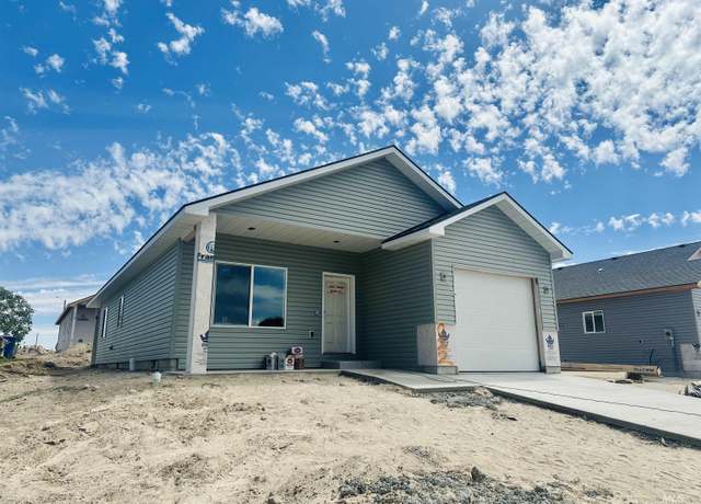 Property at 1022 S Eisenhower, Jerome, ID 83338, 2 beds, 2 baths