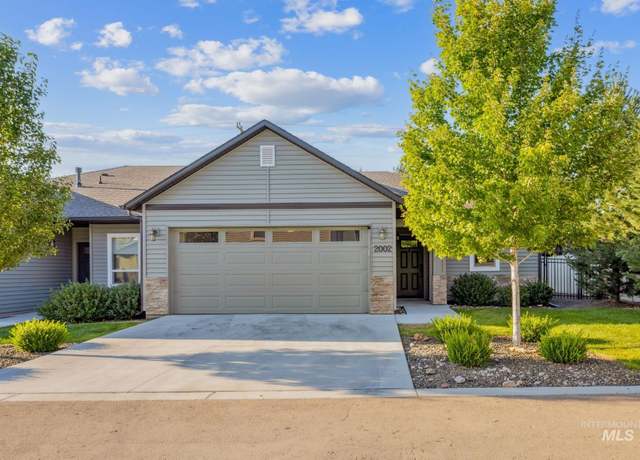 Property at 2002 E Ringneck St, Meridian, ID 83646, 2 beds, 2 baths