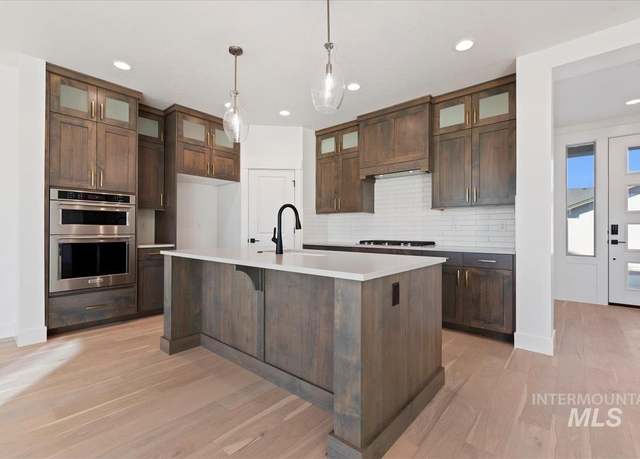 Property at 11334 S Corballis Ln, Kuna, ID 83634, 3 beds, 2 baths