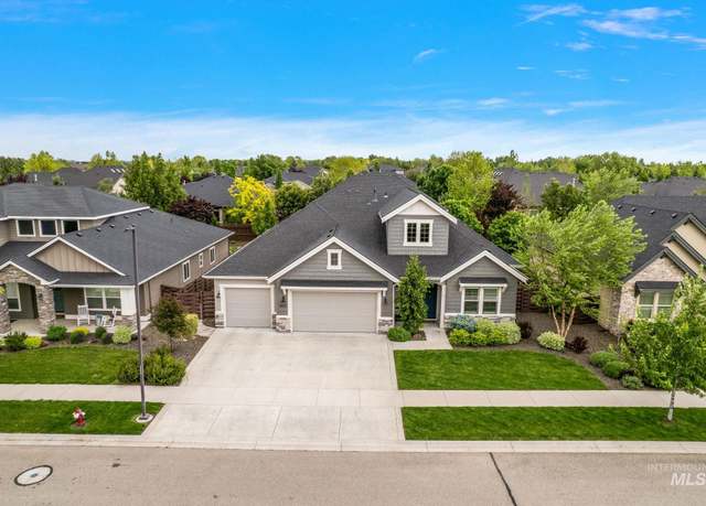 Property at 6922 N Agrarian, Meridian, ID 83646, 3 beds, 3 baths