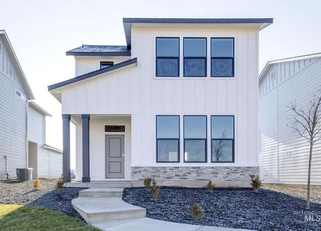 Property at 3628 W Meadowpine St, Meridian, ID 83642, 3 beds, 2.5 baths