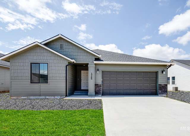 Property at 1725 SW Pegasus Peak Ave, Mountain Home, ID 83647, 3 beds, 2 baths