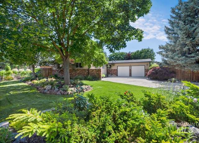 Property at 8505 W Stynbrook Dr, Boise, ID 83704-3302, 5 beds, 2 baths
