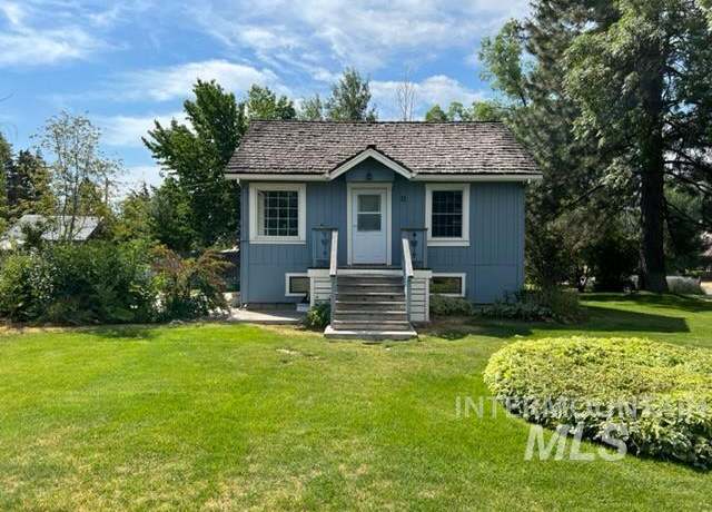 Property at 12 W Elm St, Hailey, ID 83333, 2 beds, 2 baths