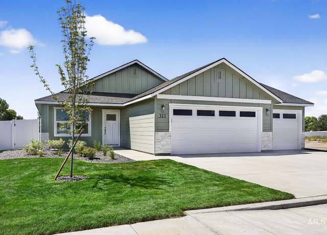 Property at 321 N 12th St, Parma, ID 83660, 3 beds, 2 baths
