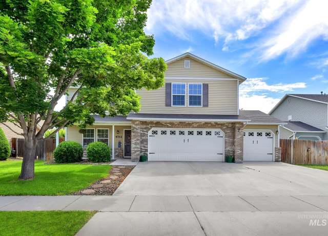Property at 4712 S Glenmere Way, Meridian, ID 83642, 5 beds, 2.5 baths