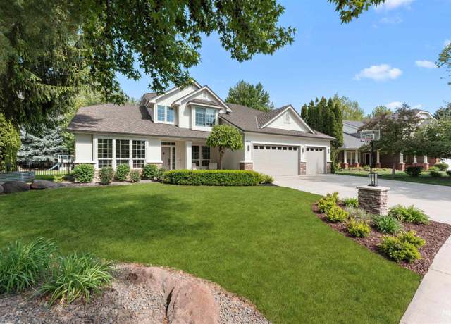 Property at 490 W Willow Trace Dr, Eagle, ID 83616, 5 beds, 2.5 baths