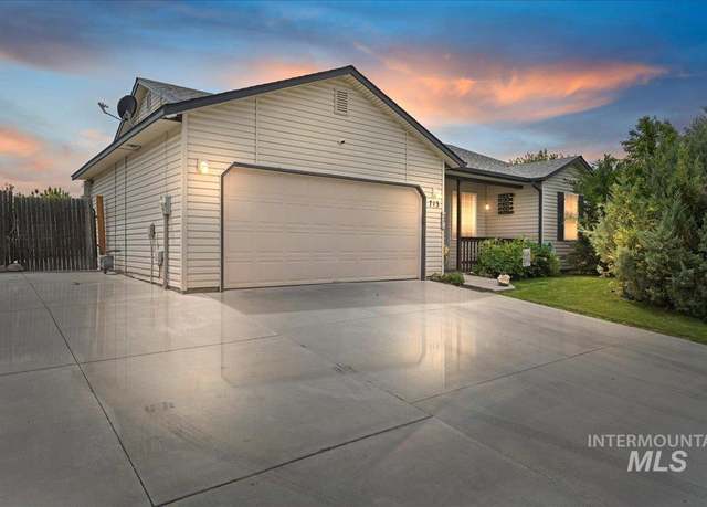 Property at 713 E Trail Creek Dr, Nampa, ID 83686, 4 beds, 2 baths