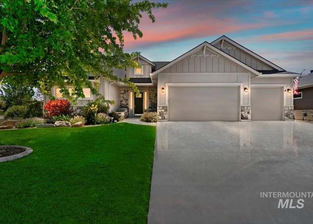 Property at 3371 E La Grange St, Meridian, ID 83642, 3 beds, 2 baths