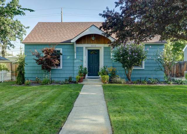 Property at 2212 W Bannock St, Boise, ID 83702-4924, 2 beds, 1 bath