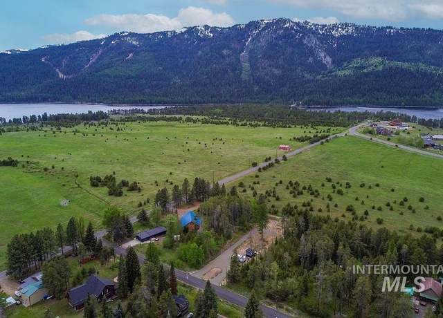Property at 13152 Hill House Loop, Donnelly, ID 83615