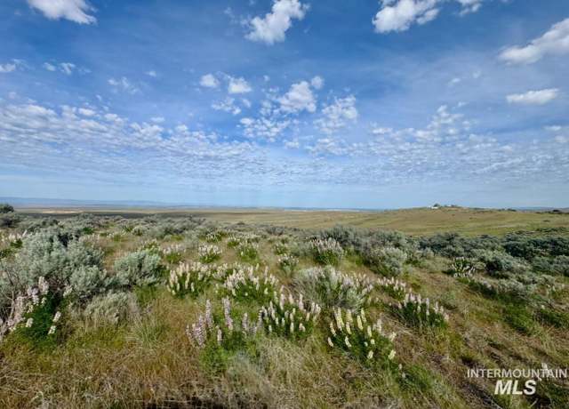 Property at TBD E Blacks Creek Rd, Boise, ID 83716, 3 beds, 2.5 baths
