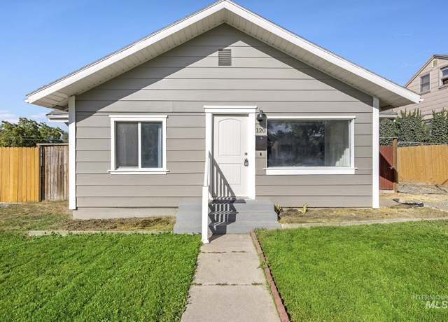 Property at 120 N 13th Ave, Buhl, ID 83316-1617, 3 beds, 2 baths