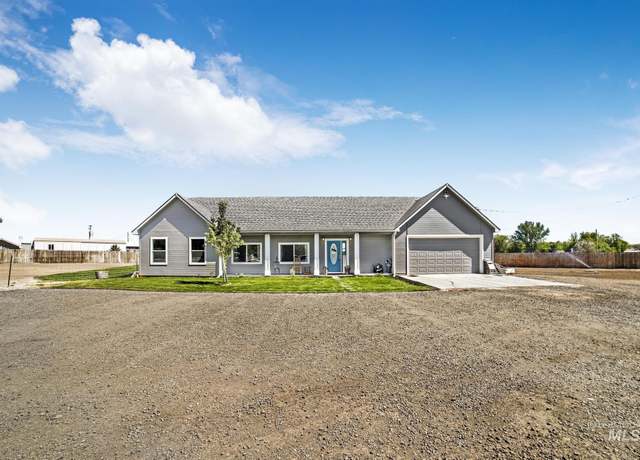 Property at 1415 Sunrise Vw, Buhl, ID 83316, 3 beds, 2.5 baths