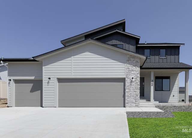 Property at 3154 N Coneflower Ave, Star, ID 83669, 4 beds, 2.5 baths