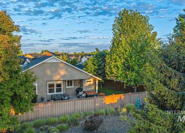 Property at 102 S Streamleaf, Star, ID 83669, 3 beds, 2 baths