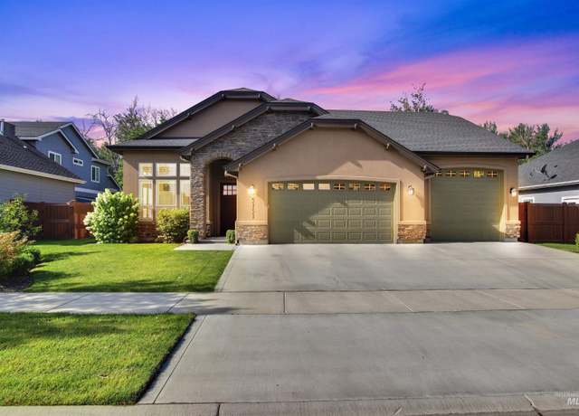 Property at 5151 W River Springs St, Eagle, ID 83616, 3 beds, 2 baths
