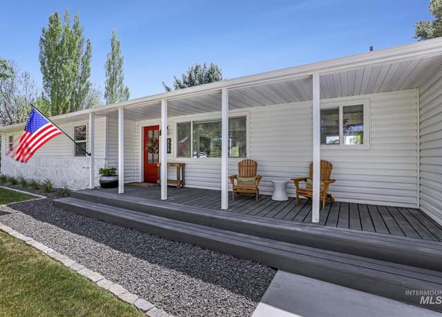 Property at 213 Mountain View West, Jerome, ID 83338, 3 beds, 2 baths