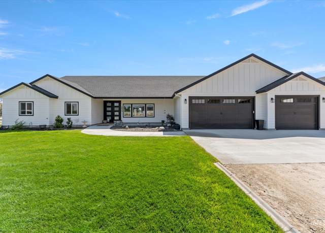Property at 6623 Red Rock Rd, Marsing, ID 83639, 4 beds, 3 baths