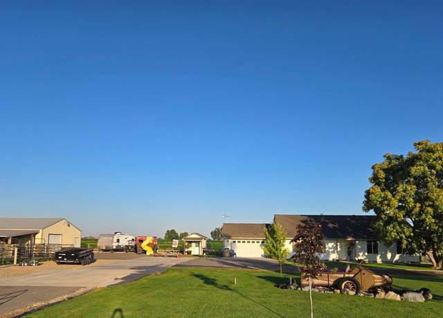 Property at 6985 Denver Rd, Fruitland, ID 83619, 3 beds, 2 baths