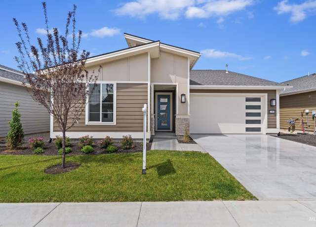 Property at 11707 S Glory Ln, Kuna, ID 83634, 3 beds, 2.5 baths
