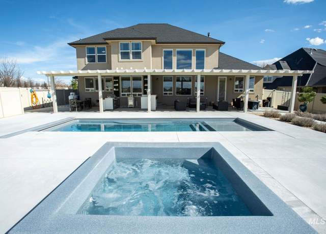 Property at 7063 S Pear Blossom, Meridian, ID 83642, 5 beds, 3.5 baths