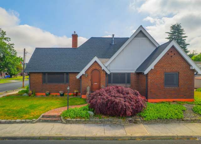 Property at 103 Prospect Ave, Lewiston, ID 83501, 3 beds, 1 bath