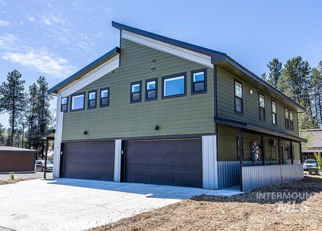 Property at 706 Fairway Dr, Mccall, ID 83638, 8 beds, 6 baths