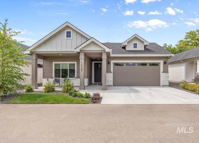 Property at 1529 N Parkshire Way, Meridian, ID 83642, 3 beds, 2 baths
