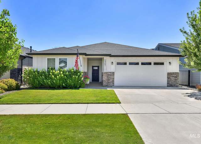 Property at 2307 E Mendota Dr, Boise, ID 83716, 3 beds, 2 baths