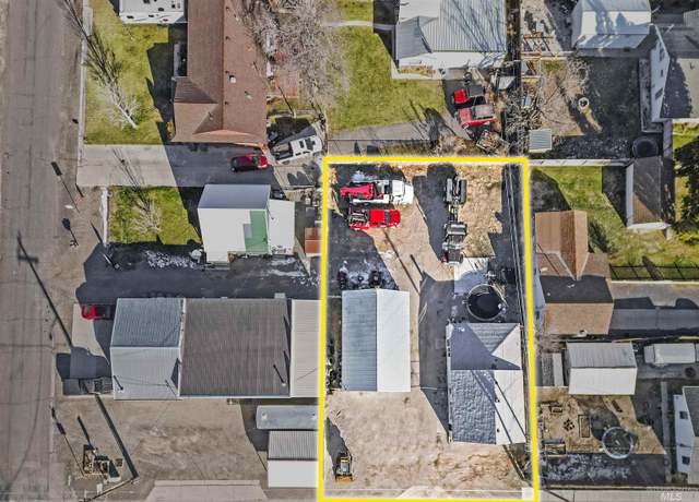 Property at 310 Highway 30, Filer, ID 83328, 3 beds, 2 baths