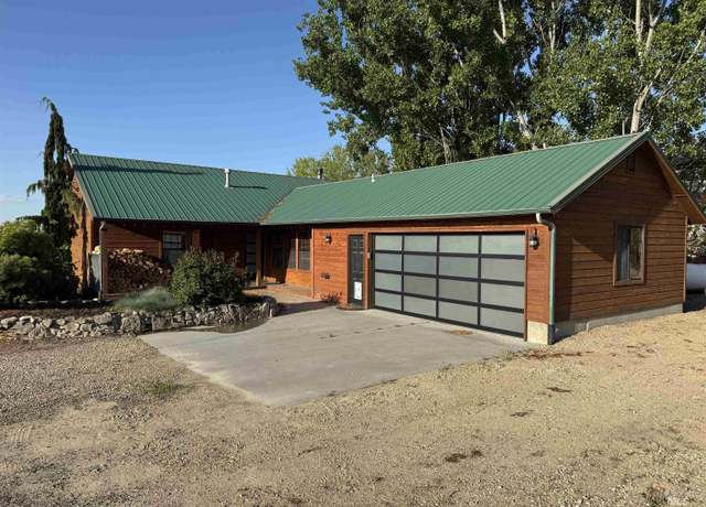 Property at 8315 Elk Ridge Ln, Middleton, ID 83644, 4 beds, 3 baths